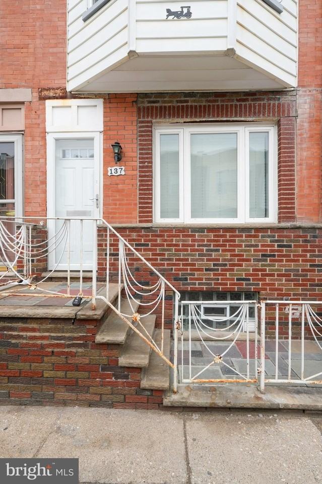 137 Durfor St - Photo 3 of 26