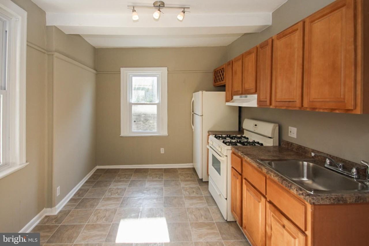 5768 N 20th St - Photo 5 of 19