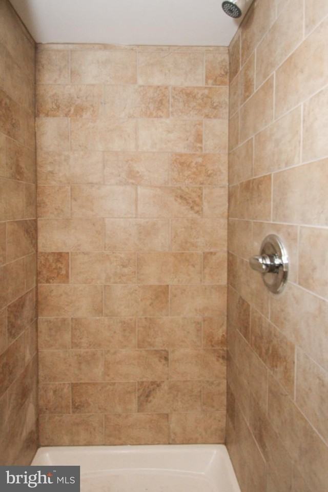 5768 N 20th St - Photo 7 of 19