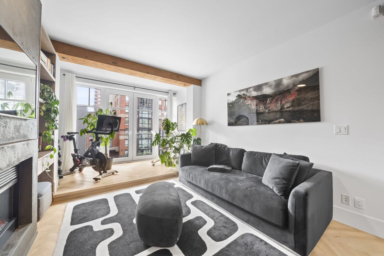 1275 Hamilton Street #202 - Photo 4 of 23