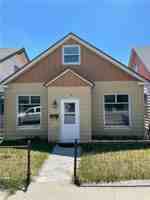 featured image of 1106 Caledonia St
