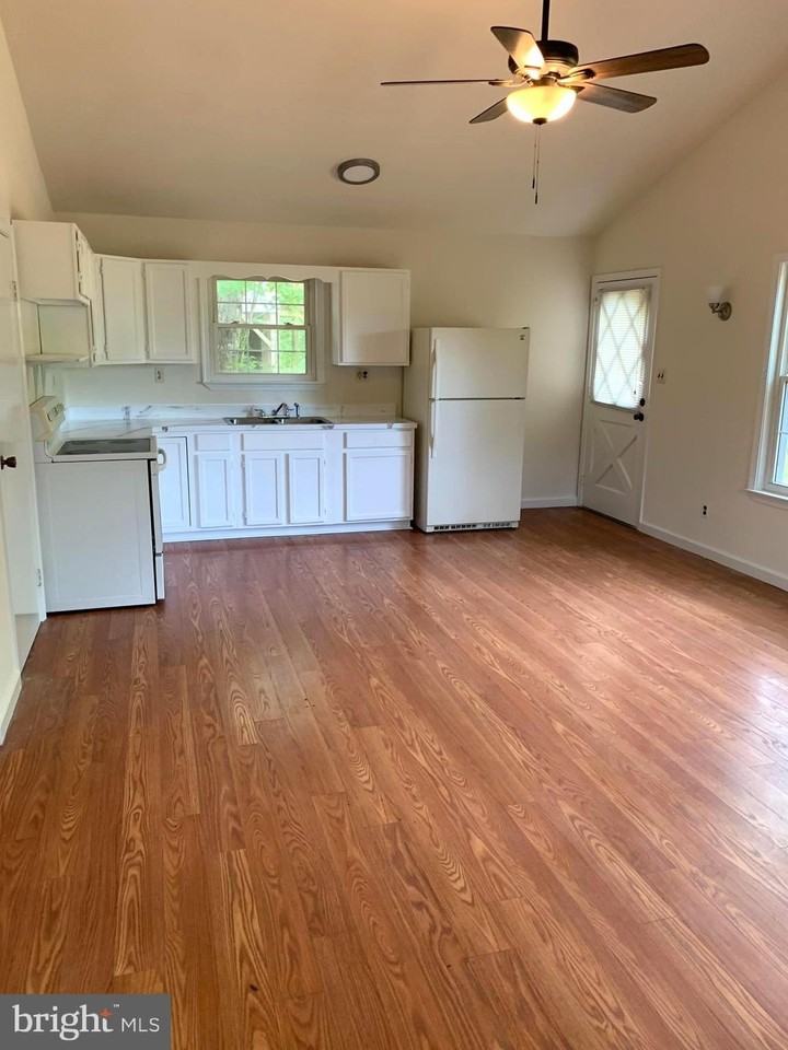 37 Bayou Dr - Photo 3 of 5