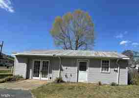 featured image of 598 Wakefield Dr