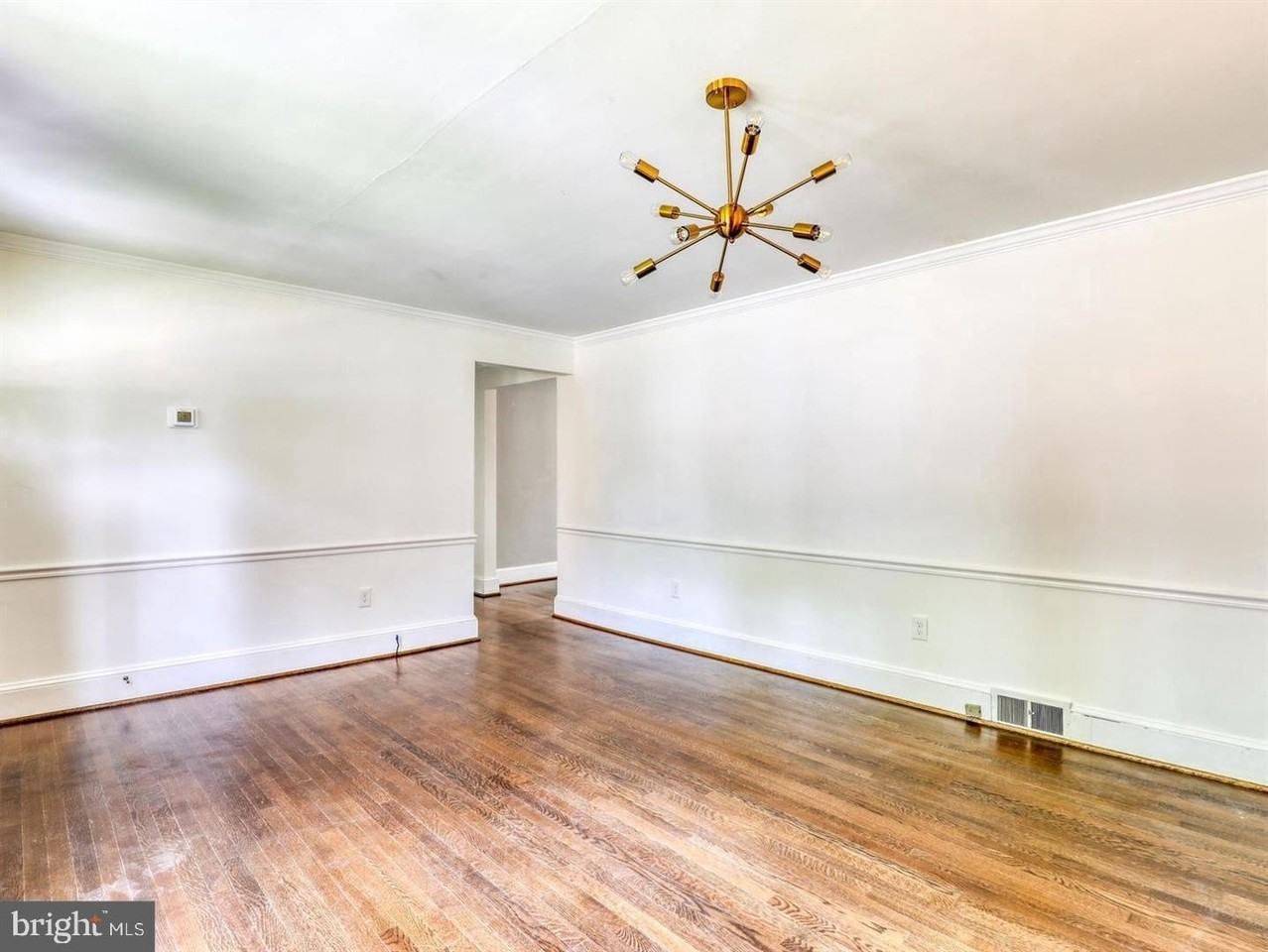 123 Bellview Ave - Photo 6 of 34
