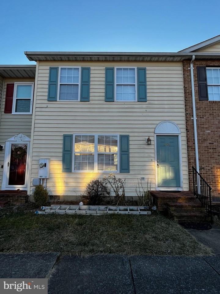 2906 Sorrell Ct