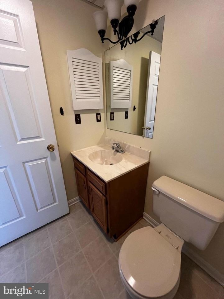 2906 Sorrell Ct - Photo 5 of 13