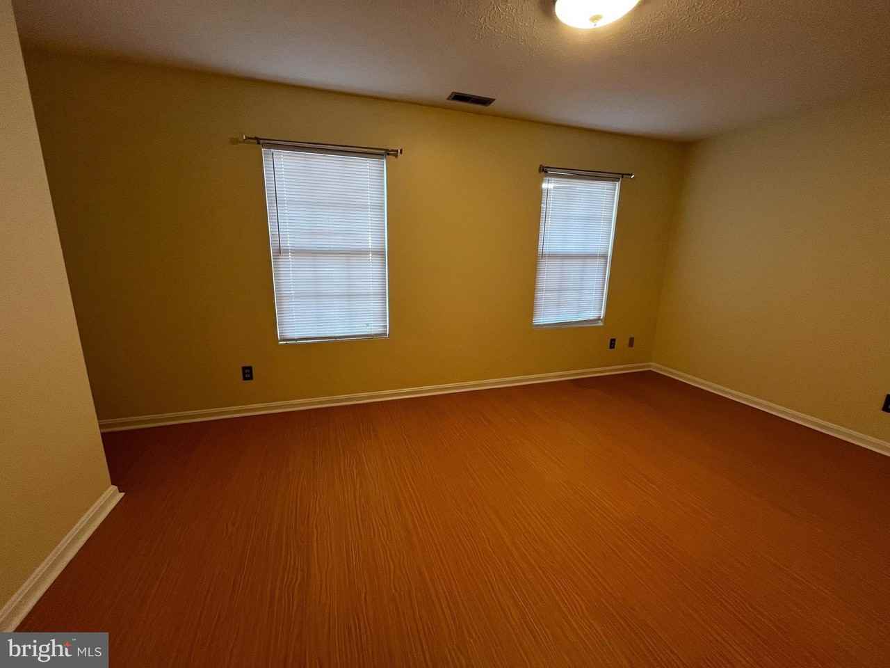 2906 Sorrell Ct - Photo 6 of 13
