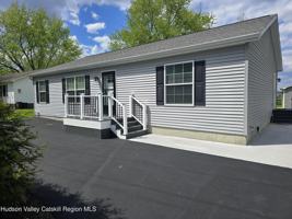 featured image of 37 Van Dyck St