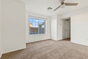 1344 Park Ln - Photo 7 of 15
