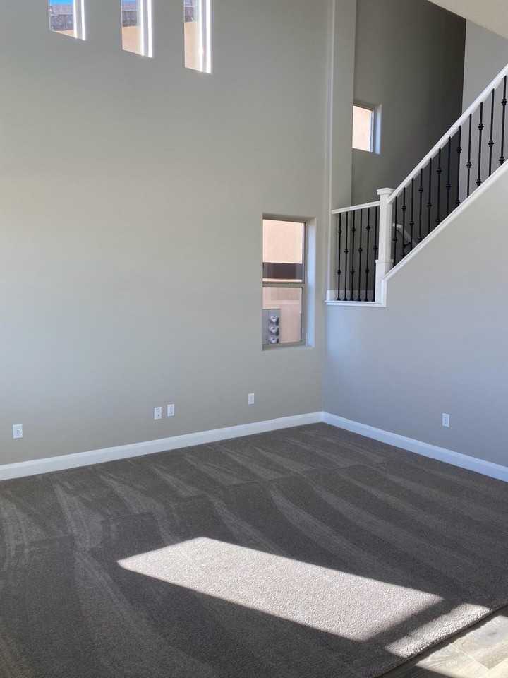 516 N 480 W - Photo 5 of 16