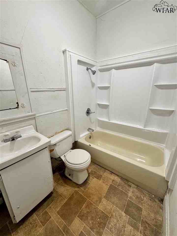 1510 Fillmore St #1-2 - Photo 6 of 8