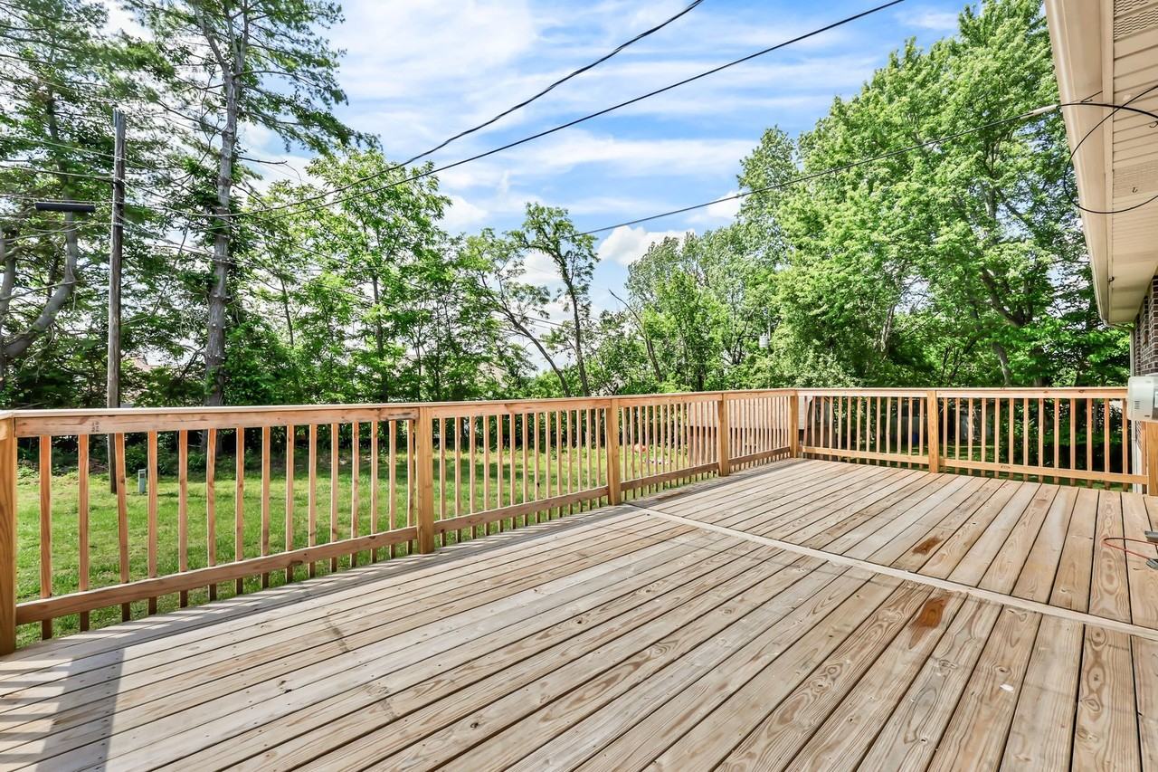 3104 Spring Creek Ct - Photo 3 of 28