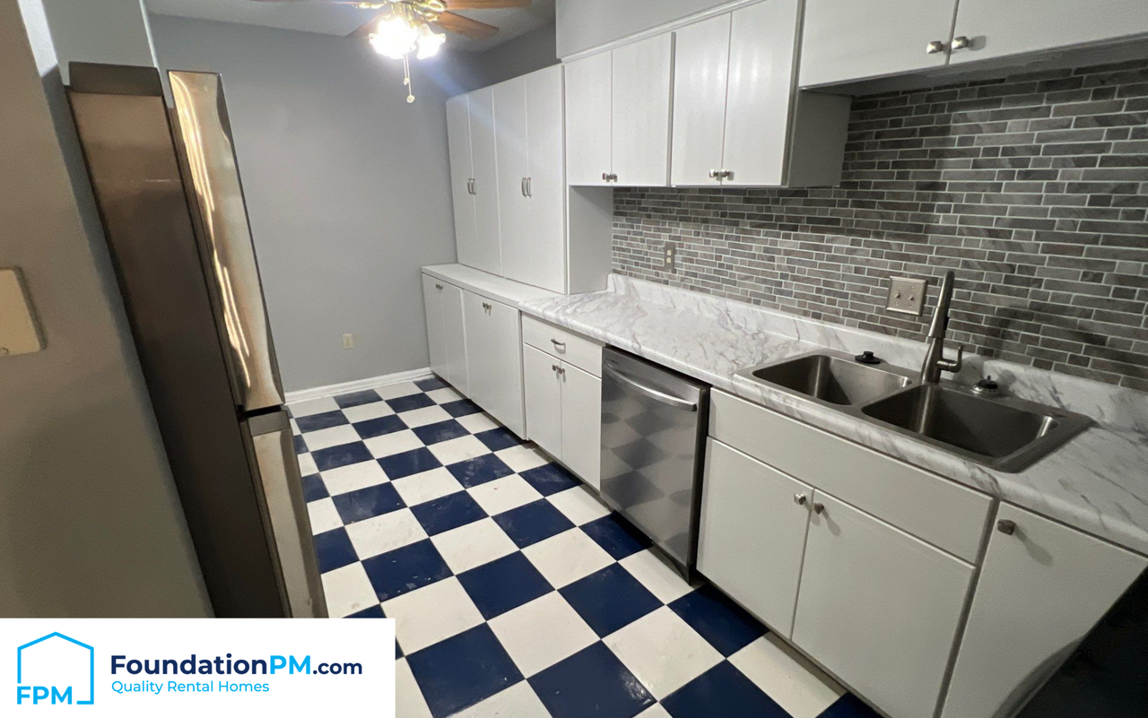 3661 Haughton Ln #1 - Photo 5 of 18