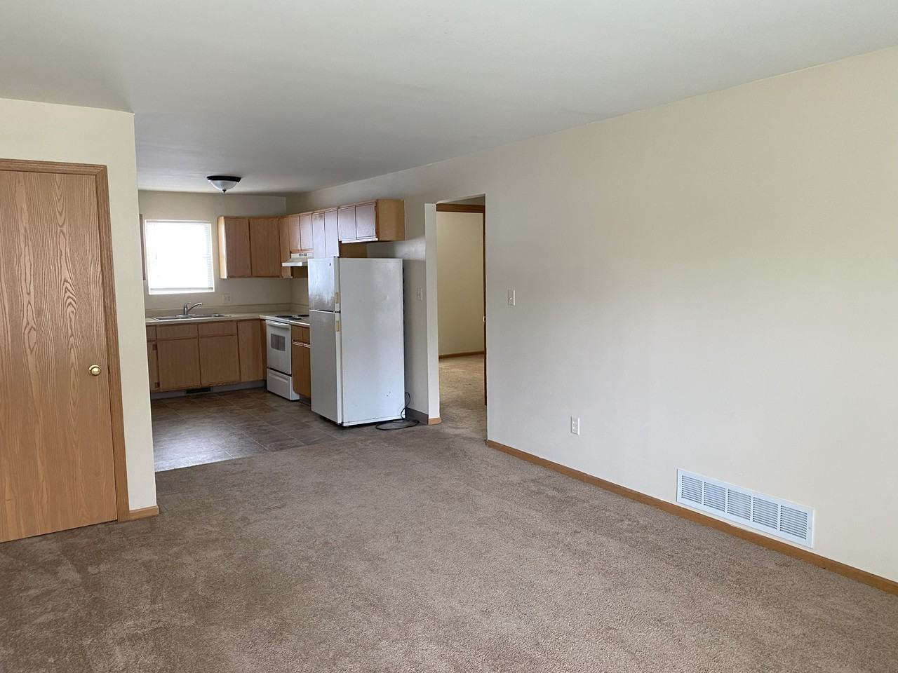 409 Western Ave #409-102 - Photo 4 of 6
