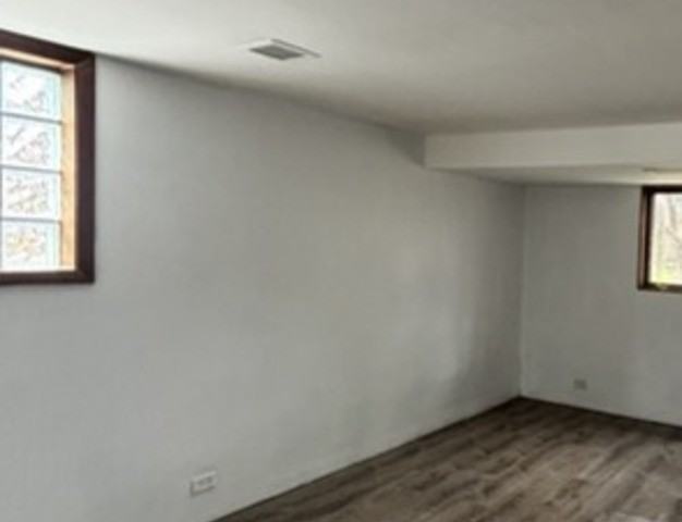 618 N California Ave - Photo 6 of 11