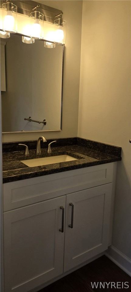2655 Sheridan Dr - Photo 7 of 12