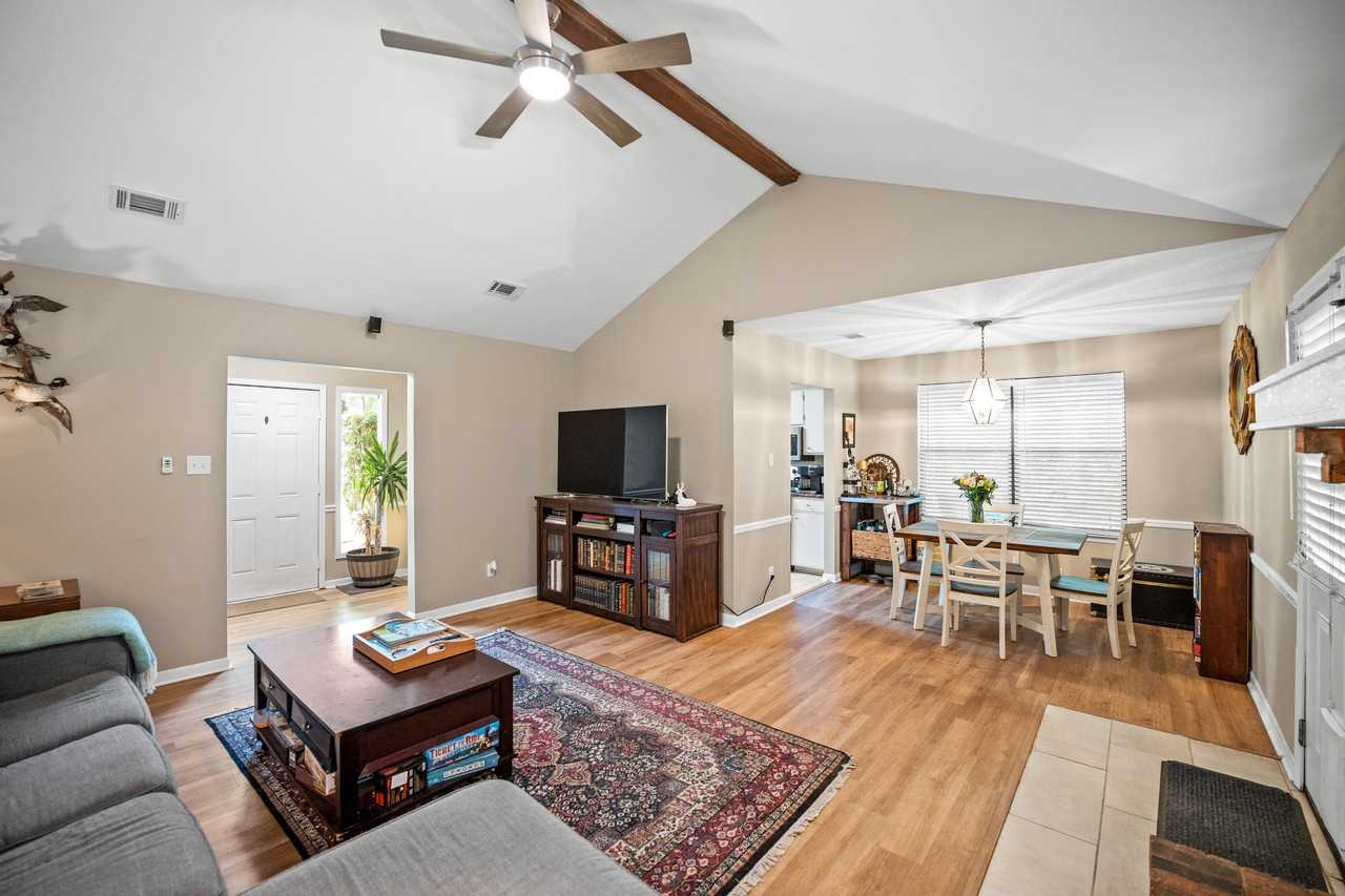 3570 Country Ct N #1 - Photo 6 of 35