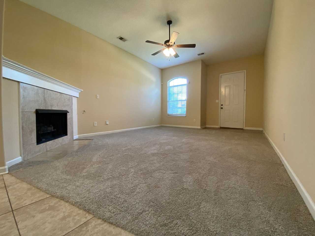 1475 Appling Walk Ln - Photo 4 of 28