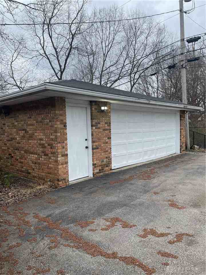 213 Vine St ##215 - Photo 3 of 10