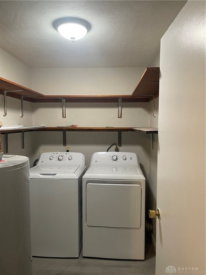 213 Vine St ##215 - Photo 6 of 10