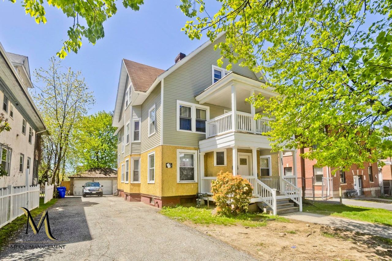 122 Fort Pleasant Ave - Photo 3 of 23