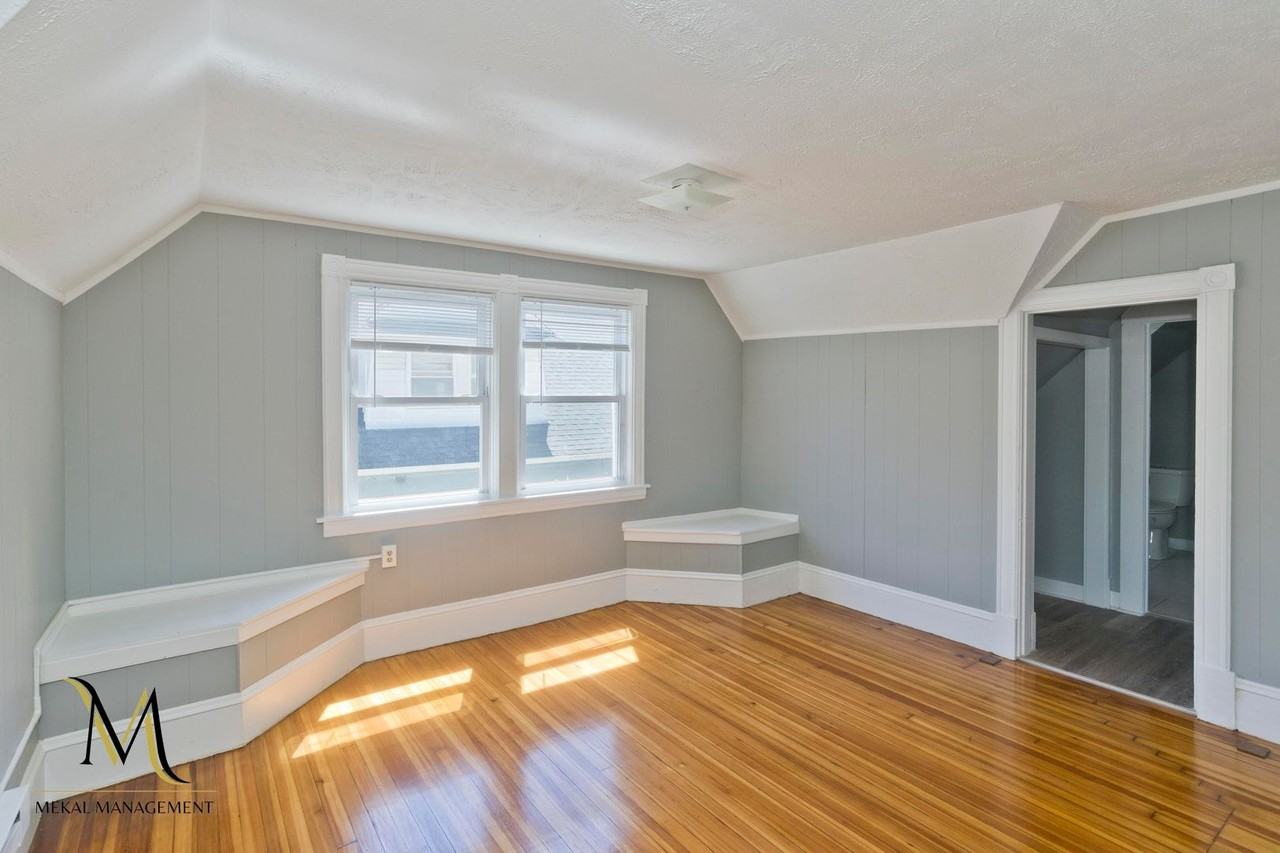122 Fort Pleasant Ave - Photo 2 of 23