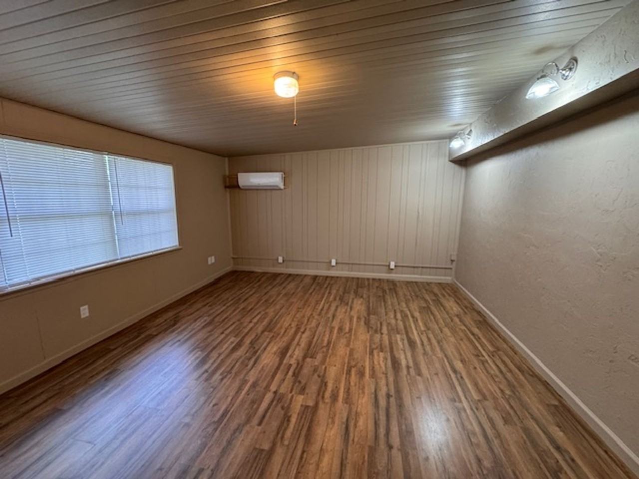 608 Sw 13th St - Photo 4 of 15