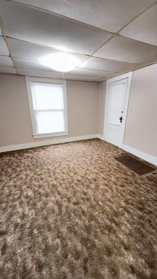 315 N Madison St - Photo 2 of 5