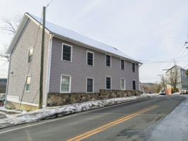 featured image of 127 Railroad St