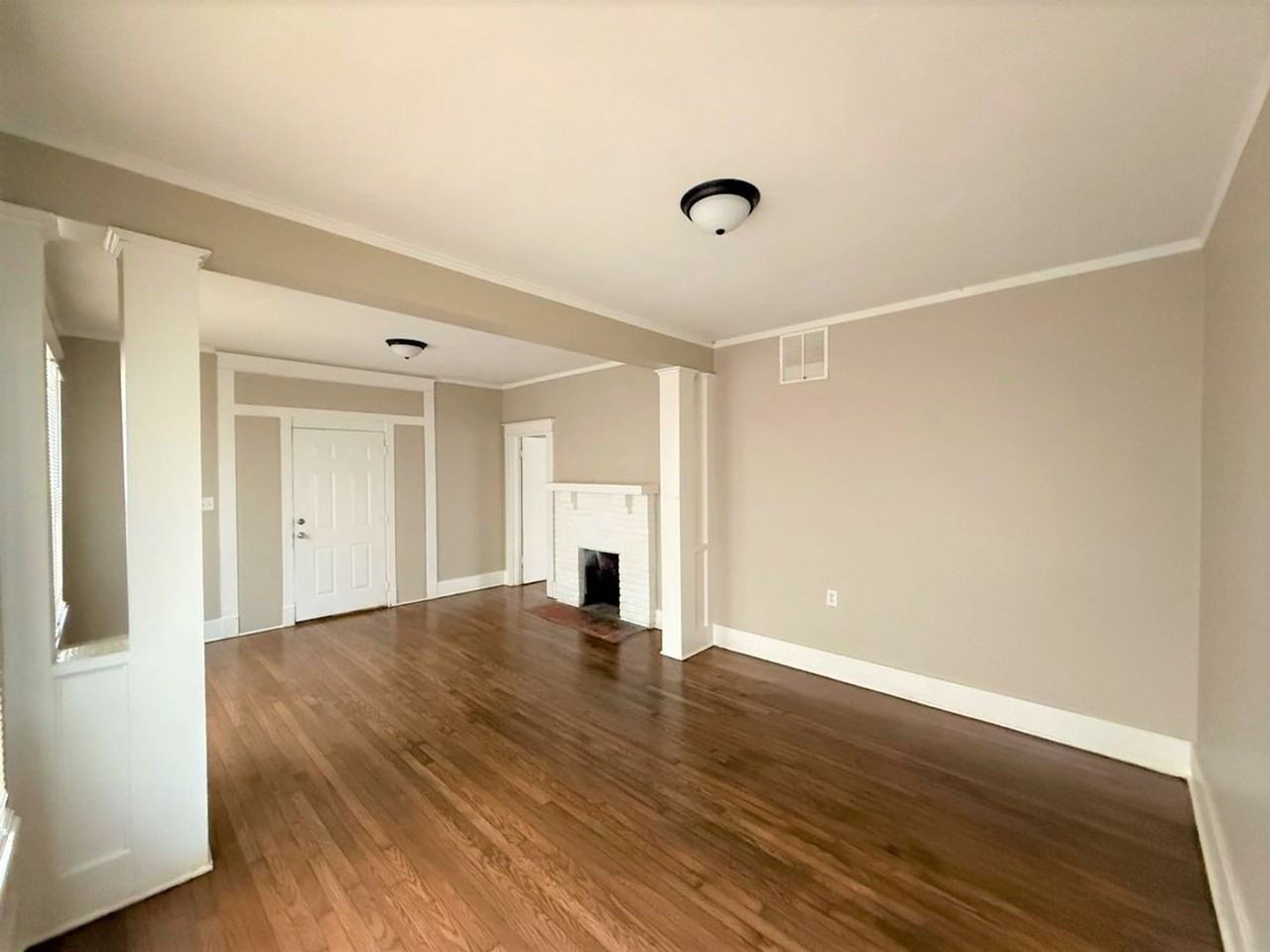 597 Lundee Pl - Photo 3 of 25