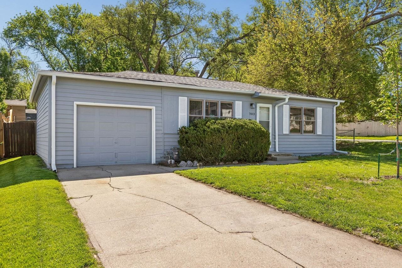 7013 La Vista Dr
