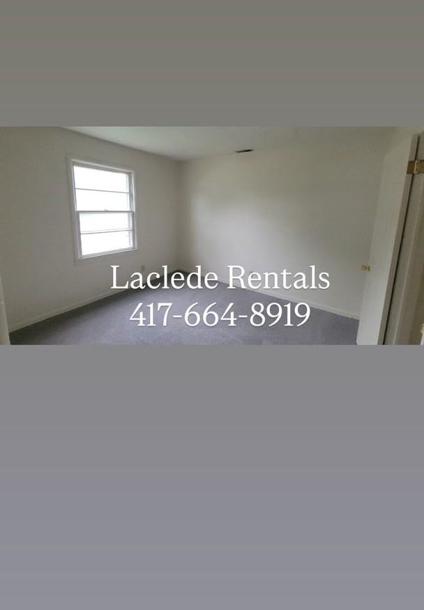681 W 4th St - Photo 6 of 7