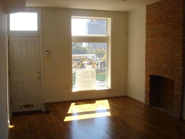 3524 Elliott St - Photo 2 of 22
