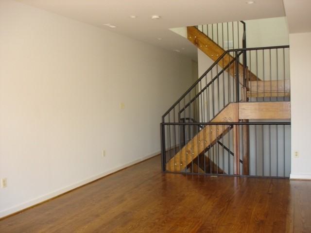 3524 Elliott St - Photo 3 of 22