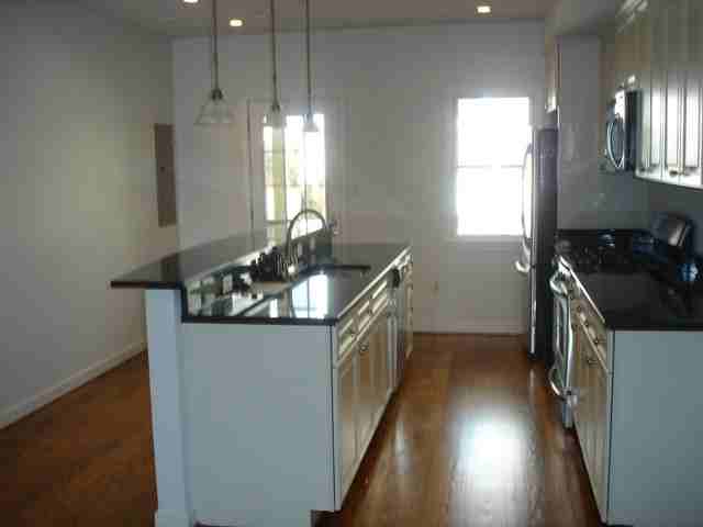 3524 Elliott St - Photo 5 of 22