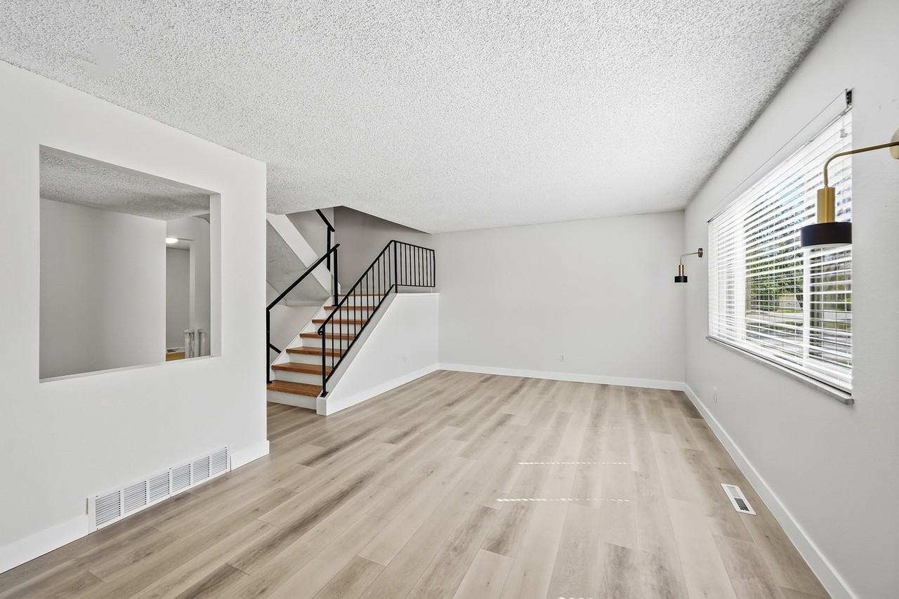 183 Vance St #1 - Photo 3 of 22