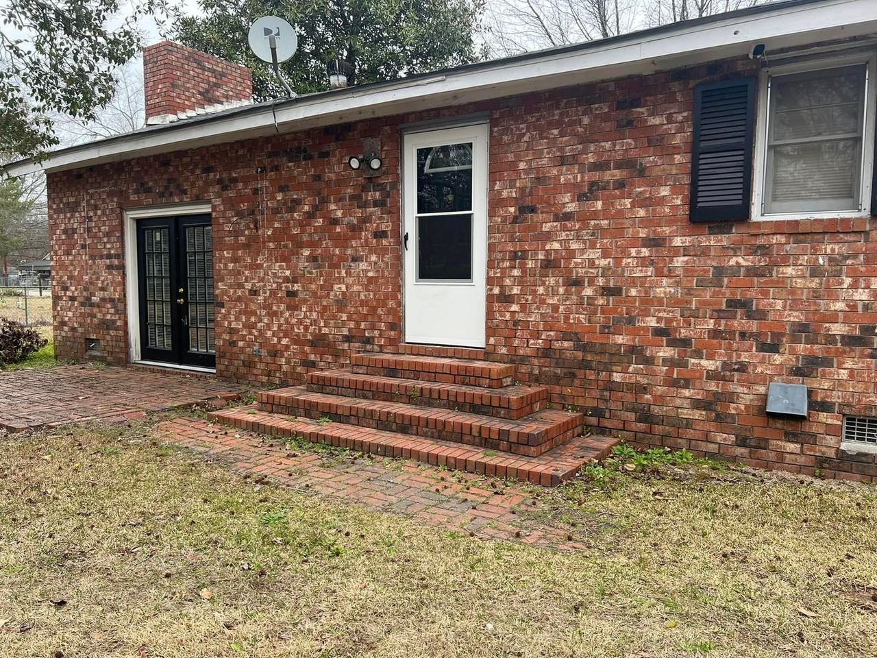730 Boulevard Rd - Photo 2 of 8