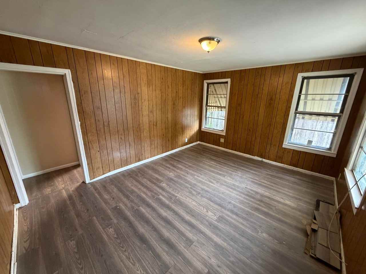 2531 Drexel St - Photo 3 of 12