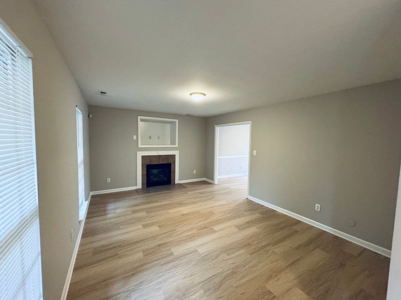 7136 Roaming Path Ct - Photo 4 of 20
