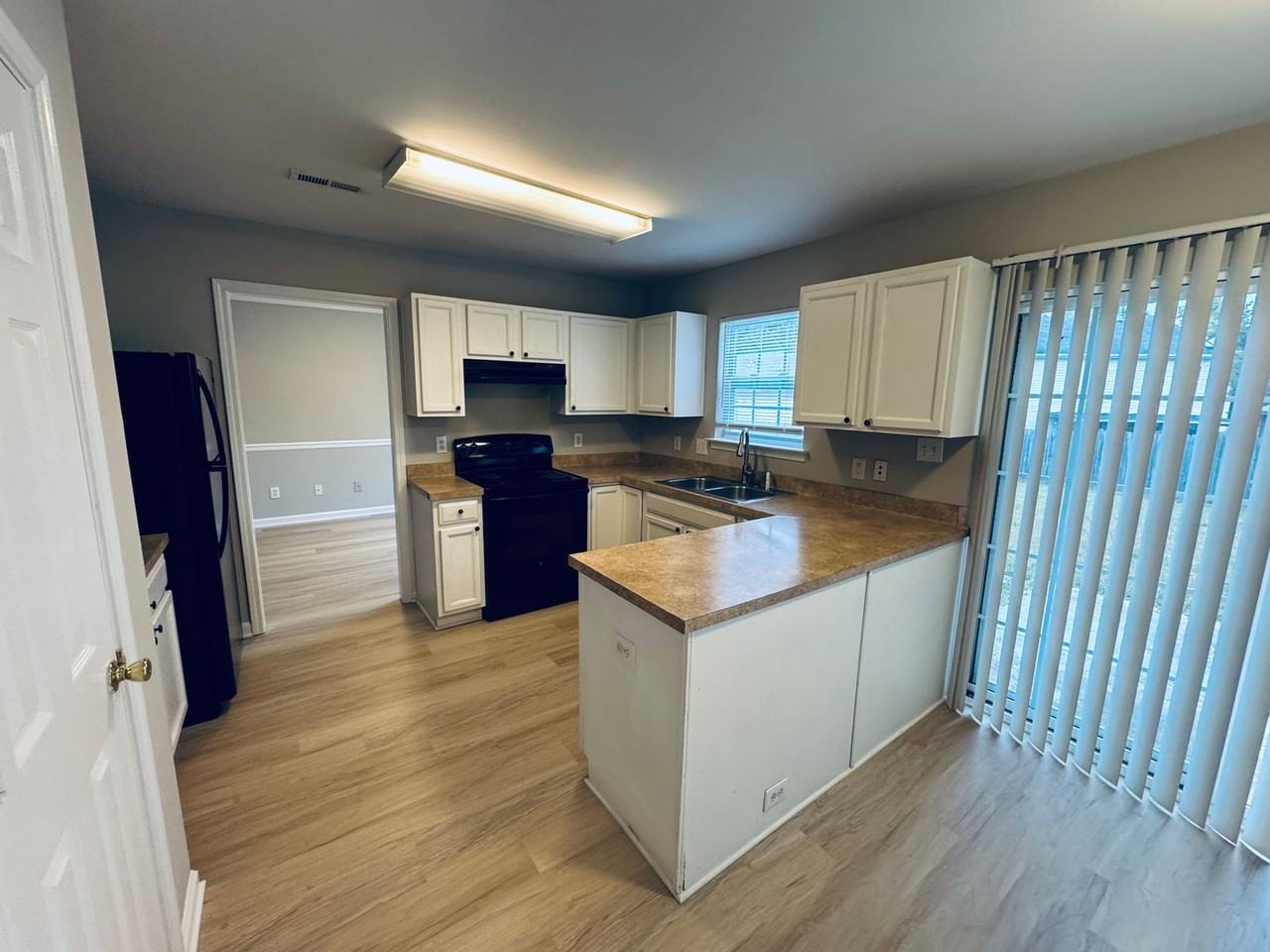7136 Roaming Path Ct - Photo 6 of 20