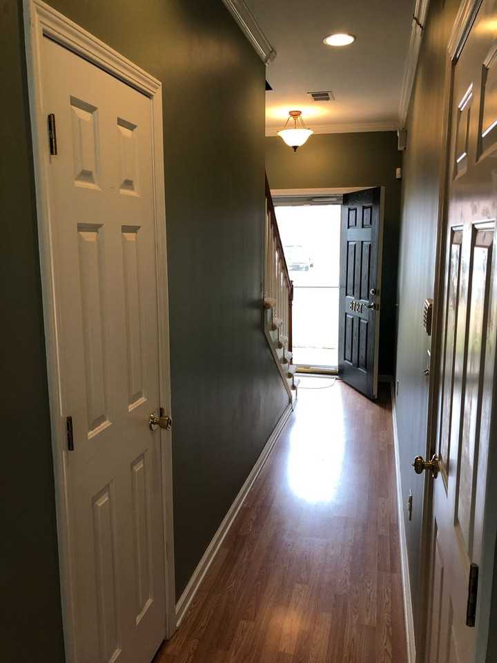 8727 Evangeline Dr - Photo 5 of 29