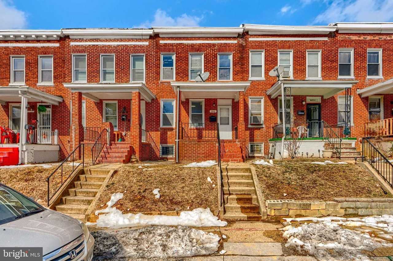 3218 Lyndale Ave - Photo 2 of 21