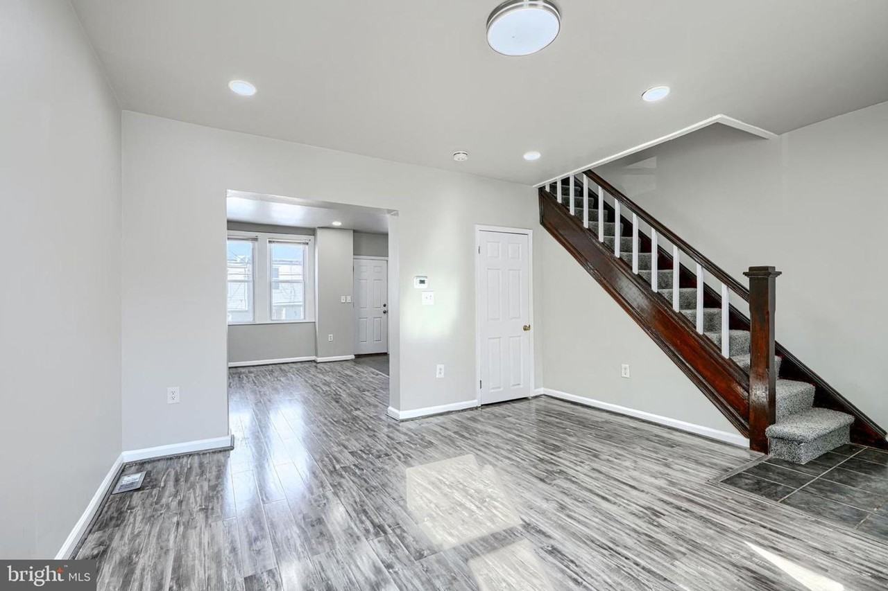 3218 Lyndale Ave - Photo 4 of 21