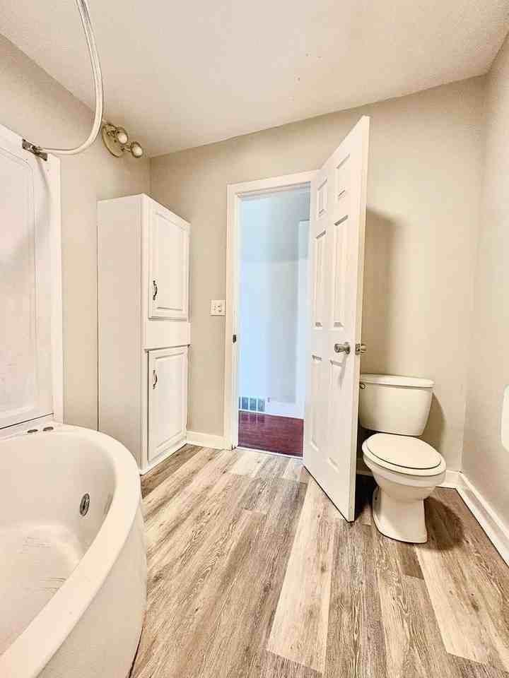 816 S 34th St - Photo 7 of 15