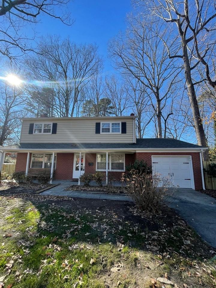 235 Thomas Nelson Ln