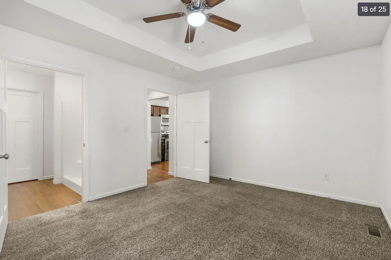 2301 W Bridlewood Trl - Photo 6 of 22