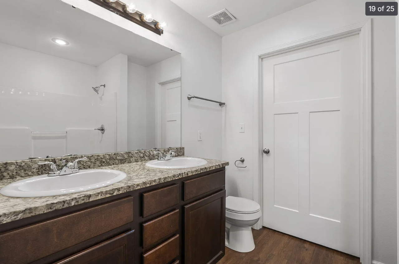2303 W Bridlewood Trl - Photo 7 of 22