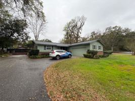 featured image of 1706 Ne 4th St
