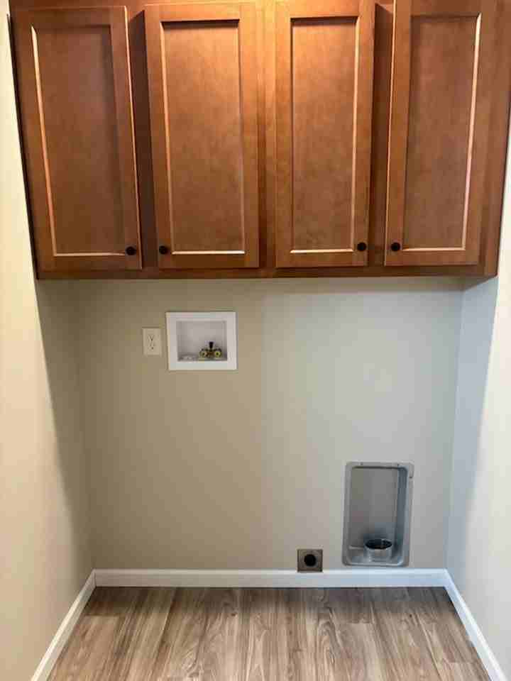 801 W Market St #A - Photo 4 of 11