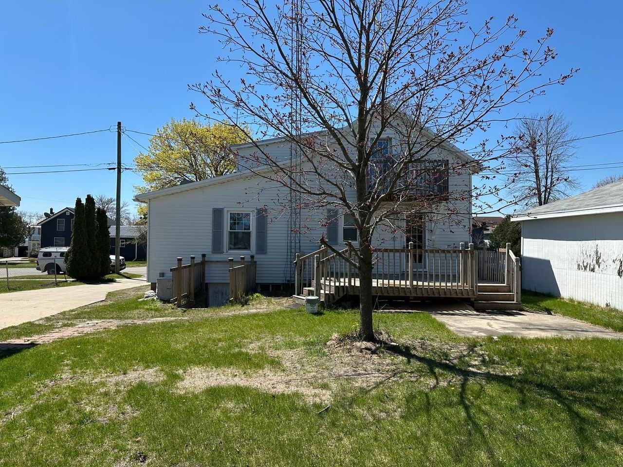 1110 16th St - Photo 2 of 17